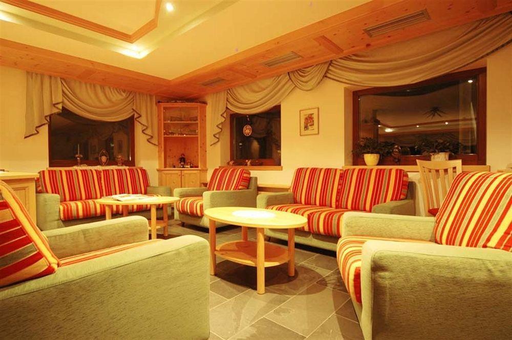 Hotel Dolomitenblick Теренто Экстерьер фото