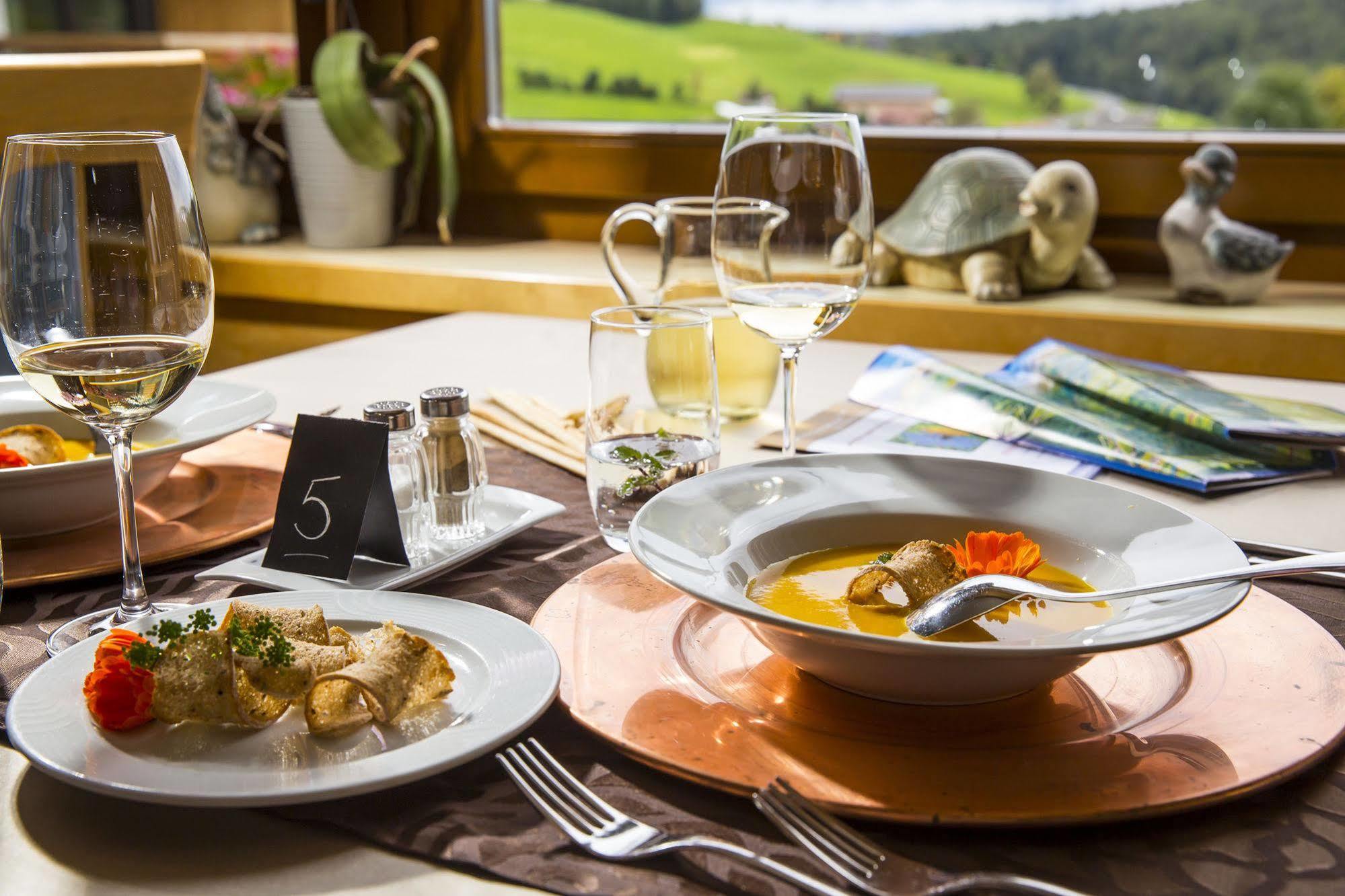 Hotel Dolomitenblick Теренто Экстерьер фото