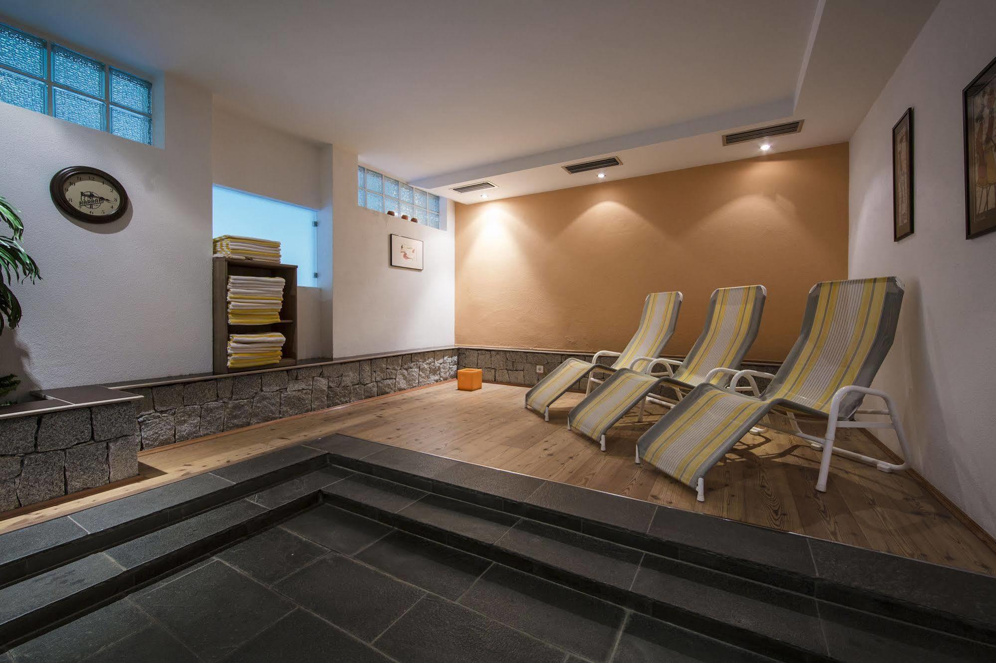 Hotel Dolomitenblick Теренто Экстерьер фото