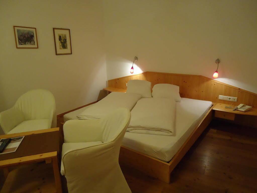 Hotel Dolomitenblick Теренто Экстерьер фото